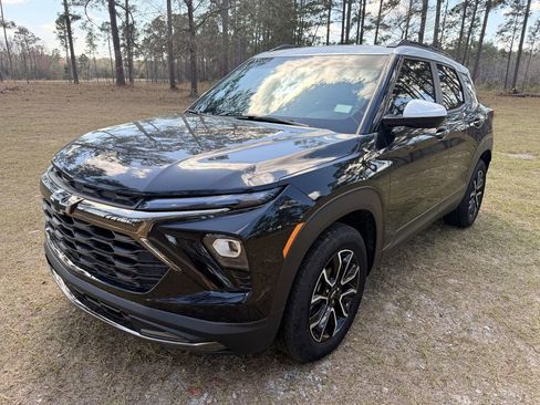 New 2025 Chevrolet TrailBlazer ACTIV w/ Convenience Package FWD image 1