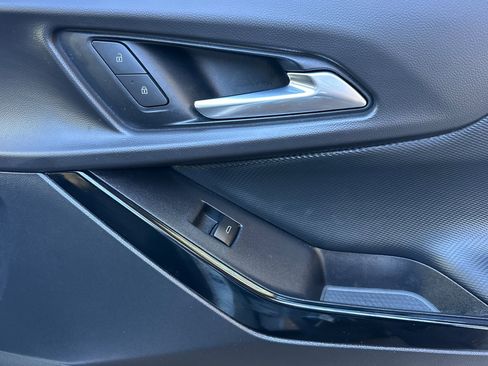 Used 2026 Chevrolet Equinox LT image 22