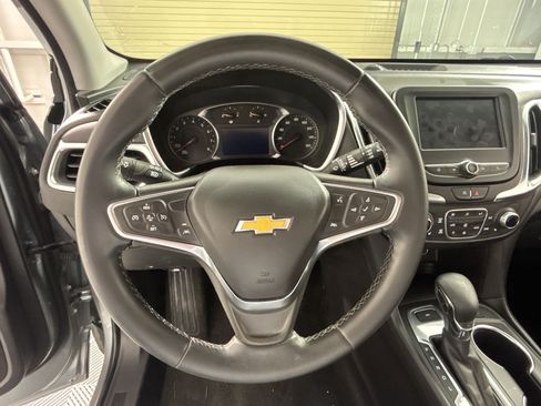 Used 2024 Chevrolet Equinox LT AWD/4WD image 25