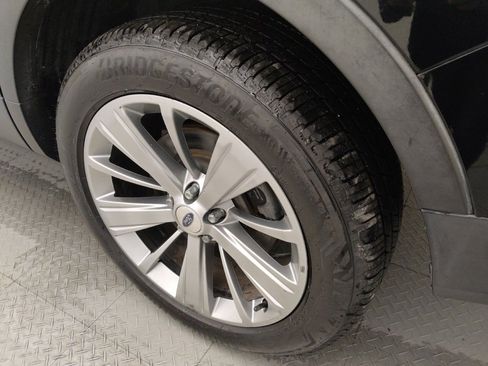 Used 2018 Ford Explorer Limited image 31