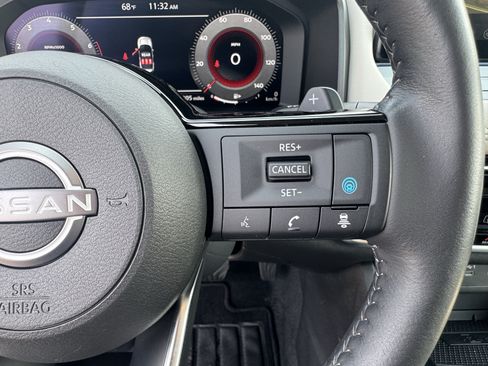Used 2024 Nissan Rogue SL w/ SL Premium Package AWD/4WD image 19