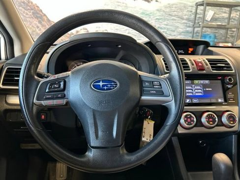 Used 2015 Subaru Crosstrek 2.0i Premium w/ Moonroof Package AWD/4WD image 11