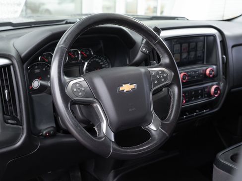 Used 2019 Chevrolet Silverado 1500 LT image 11