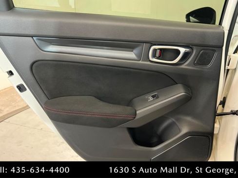 Used 2025 Honda Civic Type R image 18