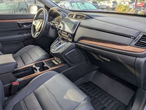 Used 2022 Honda CR-V Touring image 3