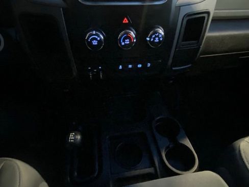 Used 2015 RAM 2500 Tradesman w/ Chrome Appearance Group image 13