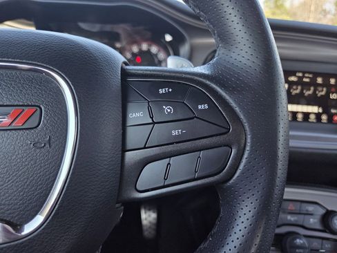 Used 2023 Dodge Challenger R/T w/ Blacktop Package image 20