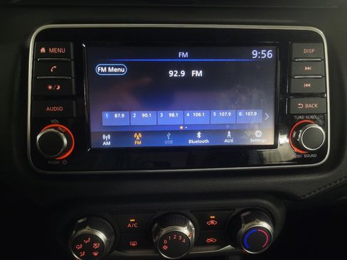 Used 2025 Nissan Versa S w/ Trunk Package FWD image 25
