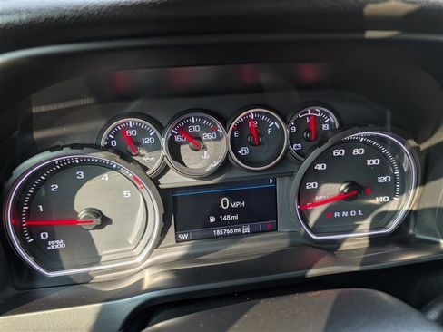 Used 2023 Chevrolet Silverado 2500 LT AWD/4WD image 25