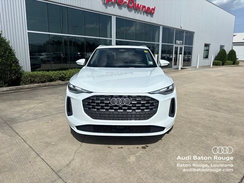 Used 2025 Audi Q5 Premium w/ Convenience Package AWD/4WD image 2