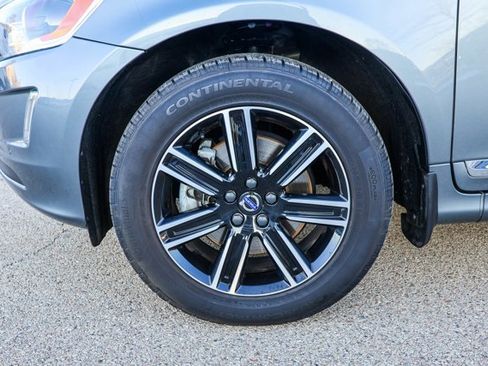 Used 2016 Volvo XC60 T6 Platinum w/ Climate Package image 9