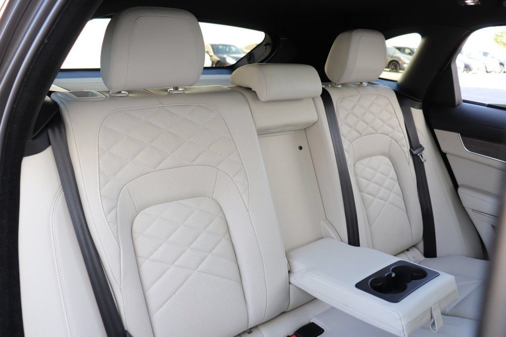 Used 2021 Jaguar F-PACE S AWD/4WD image 29