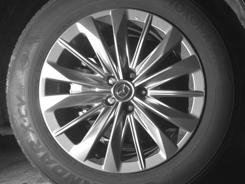 Used 2025 MAZDA CX-90 3.3 Turbo w/ Preferred Package image 13