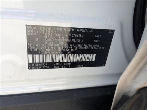 Used 2024 Toyota RAV4 XLE Premium image 14