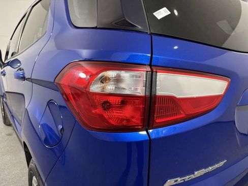 Used 2018 Ford EcoSport SE image 28