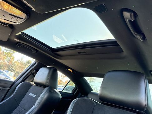 Used 2021 Dodge Charger Scat Pack w/ Daytona Edition Group image 13