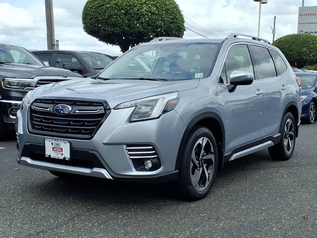 Certified 2023 Subaru Forester Touring w/ Popular Package #2 AWD/4WD image 3