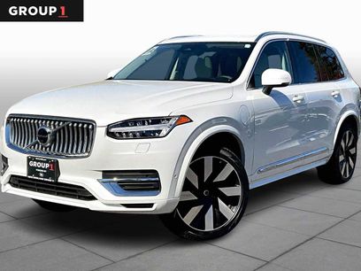 Certified 2023 Volvo XC90 T8 Ultimate w/ Lounge Package