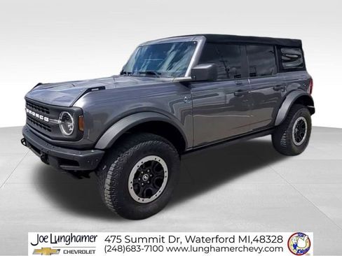 Used 2021 Ford Bronco Black Diamond w/ Sasquatch Package AWD/4WD image 4