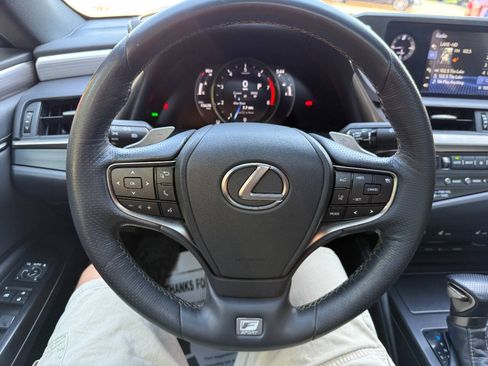 Used 2020 Lexus ES 350 F Sport w/ Accessory Package FWD image 33