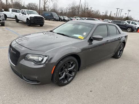 Used 2023 Chrysler 300 S image 2