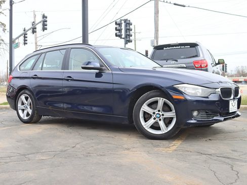 Used 2015 BMW 328i xDrive Wagon AWD/4WD image 2