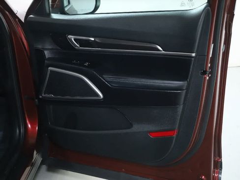 Used 2024 Kia Telluride S w/ S Sunroof Package FWD image 37