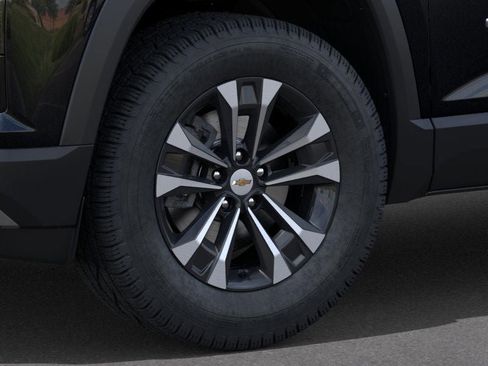 New 2026 Chevrolet Equinox LT w/ Safety and Technology Package image 9