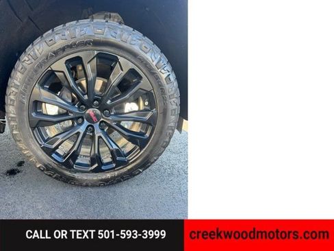 Used 2021 GMC Yukon Denali w/ Denali Ultimate Package image 18