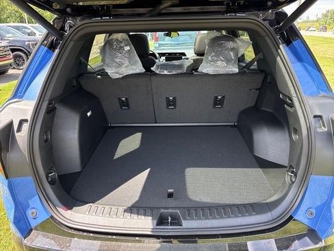 New 2027 GMC Terrain AT4 w/ LPO, Floor Liner Package AWD/4WD image 23