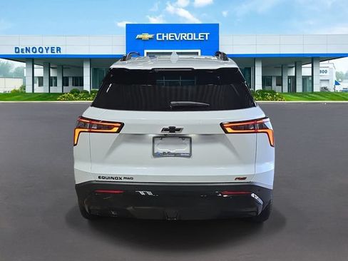 New 2027 Chevrolet Equinox RS w/ LPO, Floor Liner Package AWD/4WD image 7