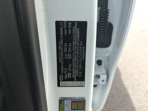 Used 2023 Hyundai Elantra Limited FWD image 40