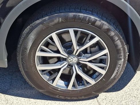 Used 2021 Volkswagen Tiguan S AWD/4WD image 8