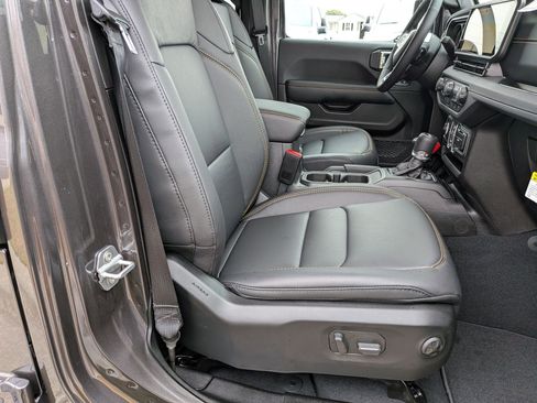 New 2026 Jeep Wrangler Sahara image 32