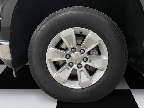 Used 2021 Chevrolet Silverado 1500 LT image 14