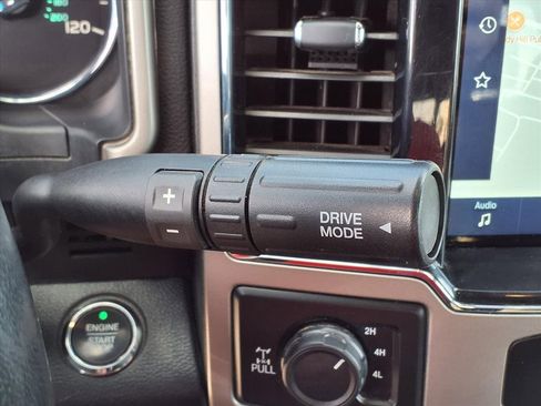 Used 2022 Ford F350 Lariat w/ Tremor Off-Road Package image 34