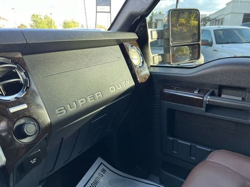 Used 2016 Ford F450 Platinum AWD/4WD image 34