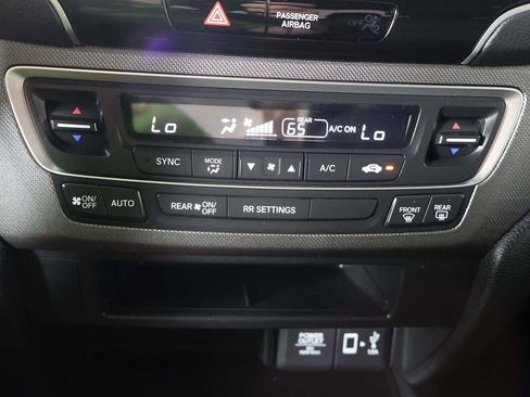 Used 2023 Honda Ridgeline Sport image 41