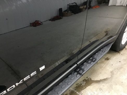 Used 2022 Jeep Grand Cherokee L Limited w/ Luxury Tech Group II AWD/4WD image 5