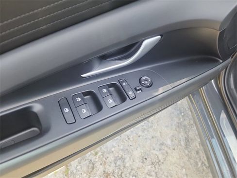 New 2025 Hyundai Elantra Blue image 15