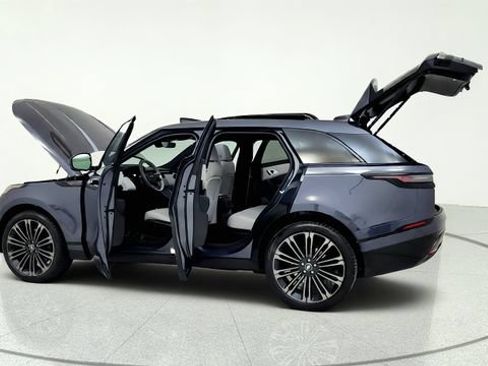 Used 2026 Land Rover Range Rover Velar Dynamic SE AWD/4WD image 15