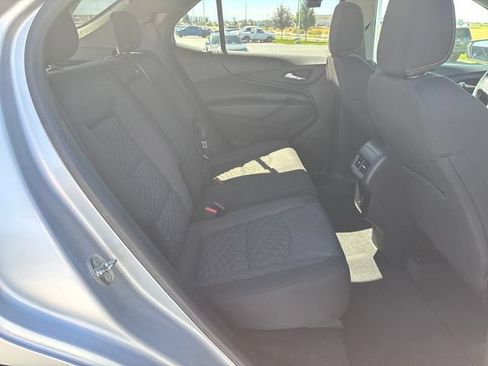 Used 2019 Chevrolet Equinox LT FWD image 25