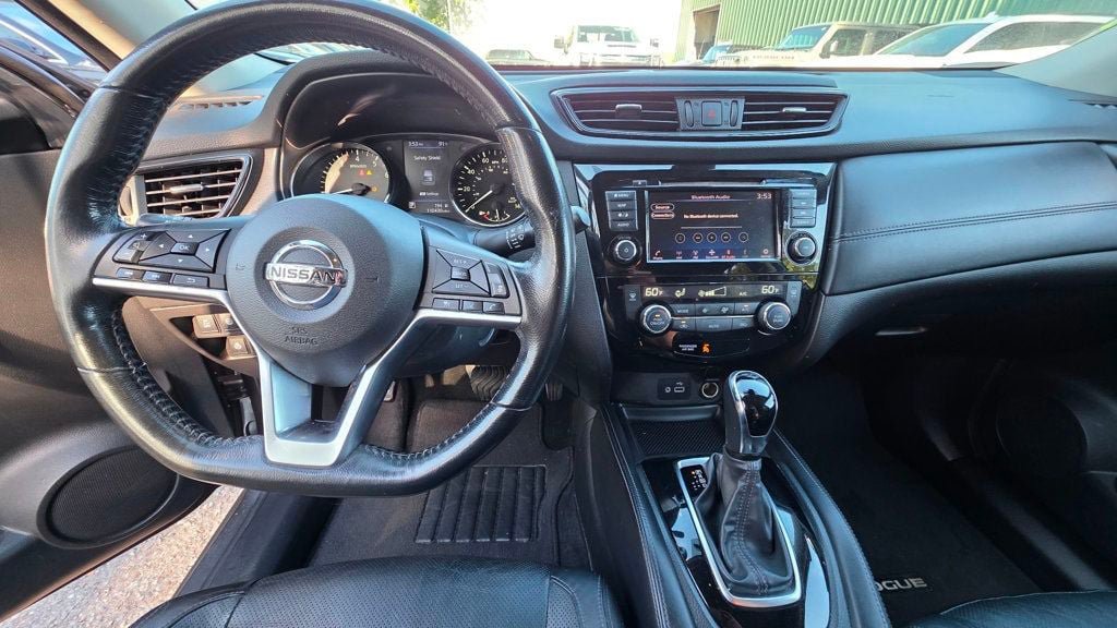 Used 2018 Nissan Rogue SL AWD/4WD image 18