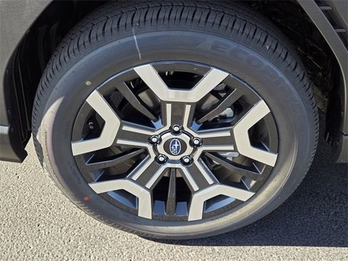 New 2026 Subaru Outback Touring XT image 5