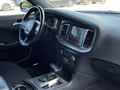 Used 2022 Dodge Charger R/T w/ Blacktop Package image 24