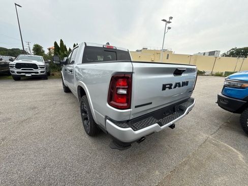 New 2026 RAM 1500 Big Horn AWD/4WD image 3