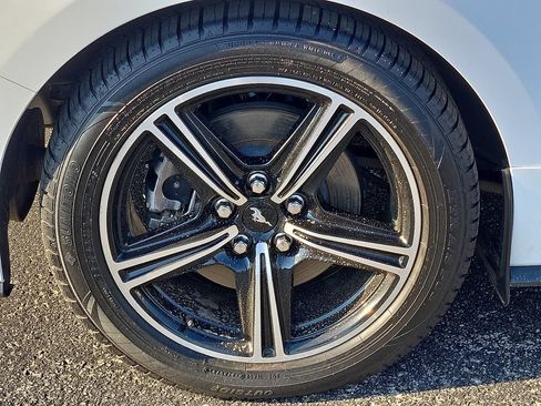 Used 2024 Ford Mustang Premium RWD image 7