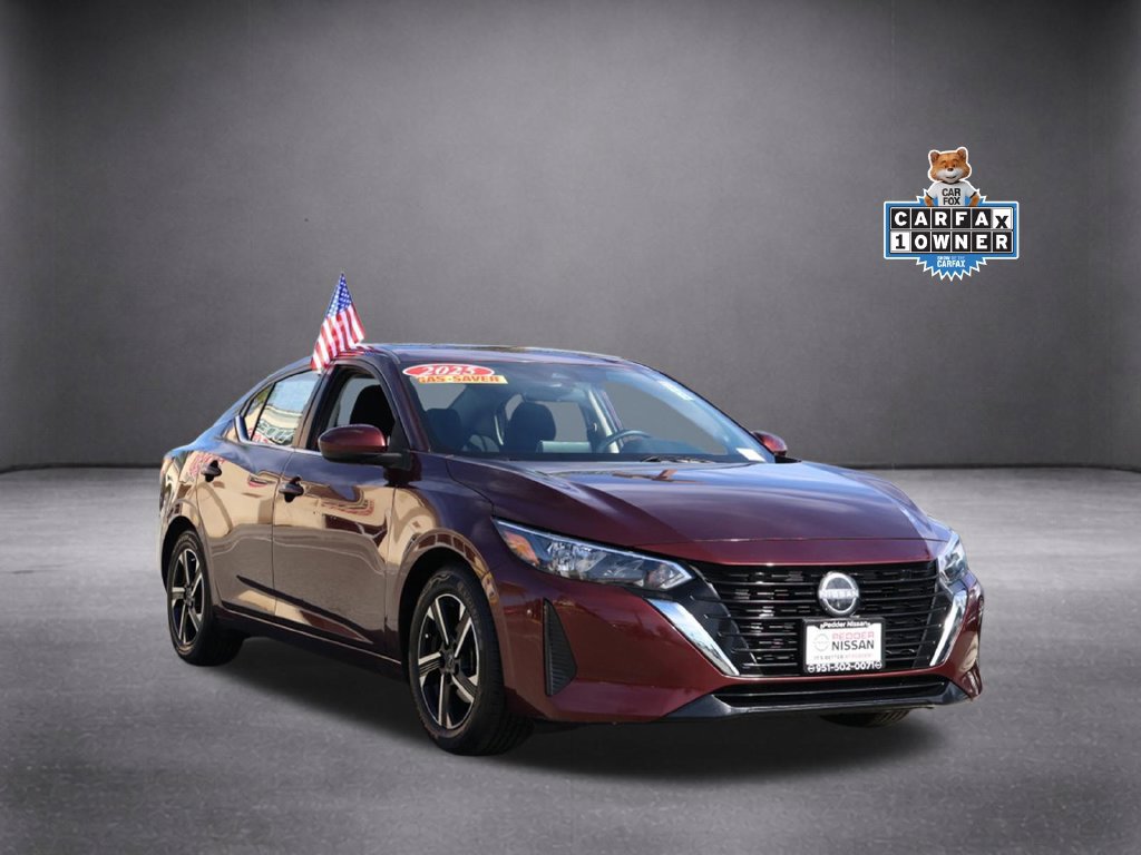 Used 2025 Nissan Sentra SV FWD image 2