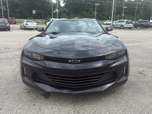 Used 2017 Chevrolet Camaro LT w/ Technology Package RWD image 8
