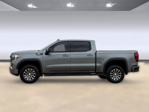 Used 2021 GMC Sierra 1500 AT4 w/ AT4 Value Package AWD/4WD image 2